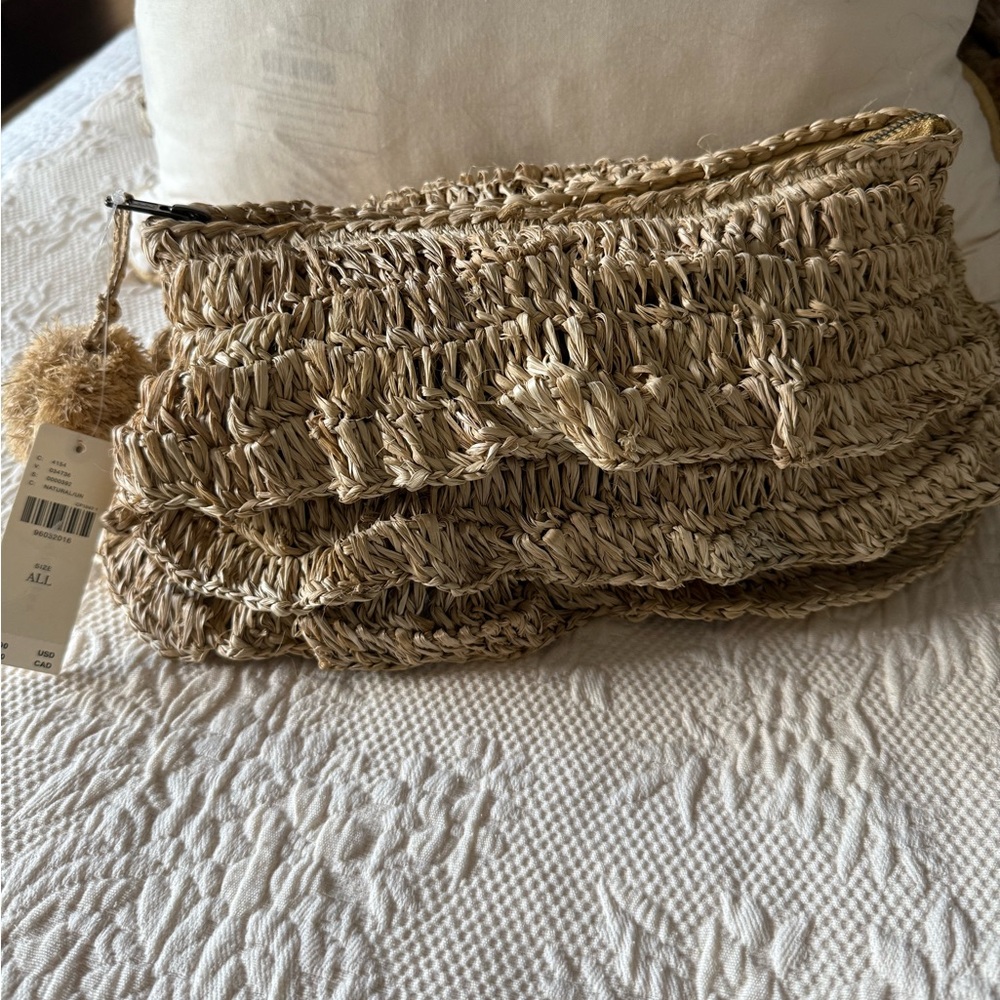 NWT Anthropologie raffia ruffle clutch